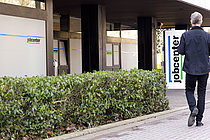 Das Bild zeigt den Integration Point des Jobcenter Bochum in der Philippstraße 3. Er ist der Anlaufpunkt für Menschen mit Flucht- oder Migrationshintergrund.